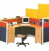 Partisi Kantor Uno Executive Secretary Configuration